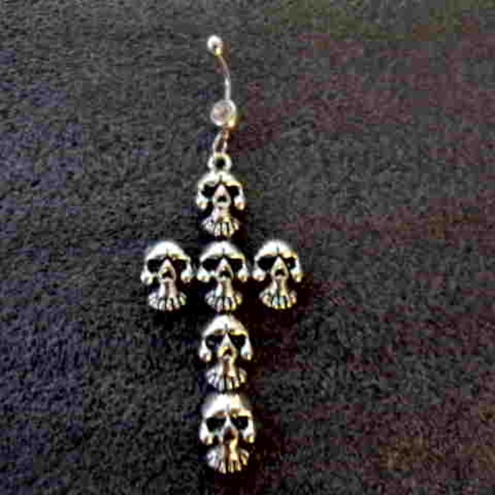 Navel Piercing ~ 6 Skull Cross